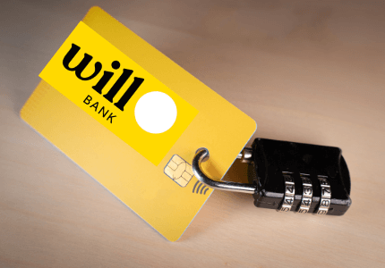 Cartão de crédito com cadeado demonstrando segurança e tarja will bank