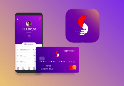 Logomarca da conta digital do Banco Santander, a Superdigital, cartão de créditgo Superdigital e celular smartphone com aplicativo da Superdigital na tela.
