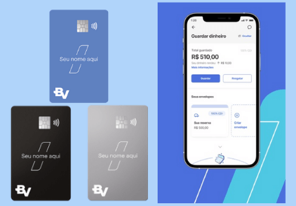 Três Cartões de Crédito do Banco BV em um fundo azul claro e na outra metade um smartphone em fundo azul escuro.