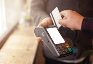 Qual é a máquina de cartão com a menor taxa?