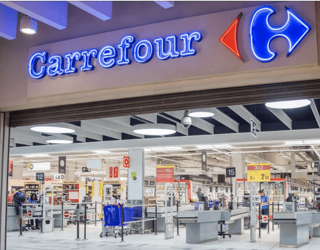 Fachada de loja Carrefour