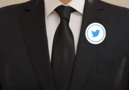 Elon Musk desiste de presidência do Twitter e busca substituto