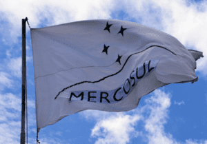 Moeda única no Mercosul: será uma boa ideia para o Brasil?