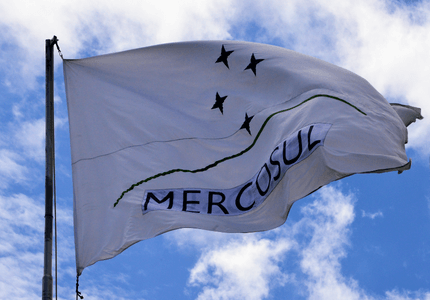 Bandeira do Mercosul.