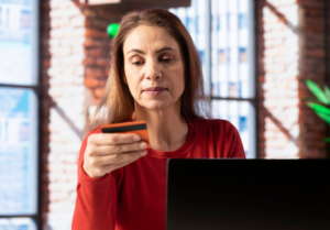 Banco Pode Aumentar Anuidade Sem Avisar?